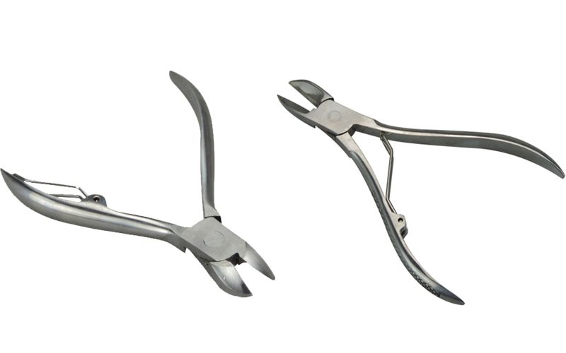 Stainless steel pig teeth cutter